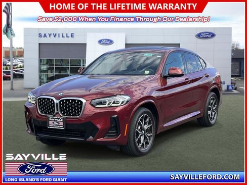 Used 2022 BMW X4 xDrive30i w/ M Sport Package 2 AWD/4WD image 1