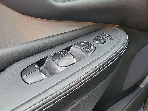 Used 2019 Nissan Murano SL w/ SL Technology Package image 32