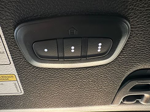 Used 2022 Jeep Wrangler Sport AWD/4WD image 21