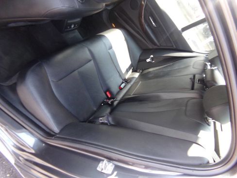 Used 2013 BMW 328i xDrive Sedan image 16