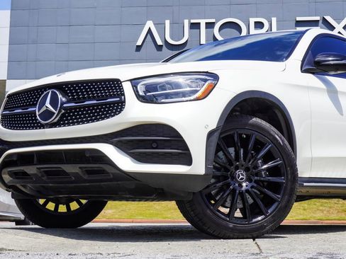 Used 2022 Mercedes-Benz GLC 300 4MATIC Coupe image 2