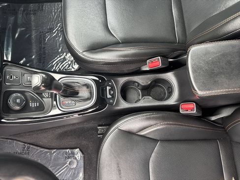 Used 2019 Jeep Compass Limited AWD/4WD image 24