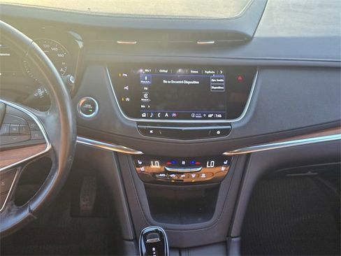 Used 2023 Cadillac XT5 Premium Luxury w/ Technology Package image 16