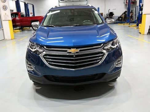 Used 2021 Chevrolet Equinox Premier w/ LPO, Floor Liner Package image 2