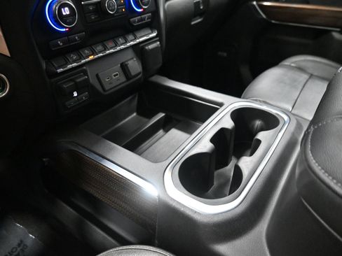 Used 2020 Chevrolet Silverado 1500 RST w/ All-Star Edition AWD/4WD image 21