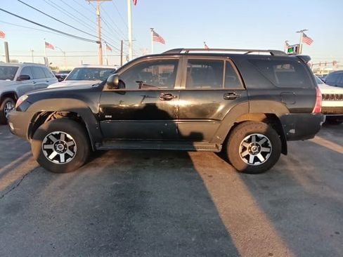 Used 2003 Toyota 4Runner Limited image 2