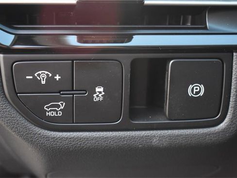 New 2026 Kia Sportage SX image 23