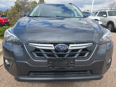 Used 2021 Subaru Crosstrek 2.0i Premium w/ Moonroof Package AWD/4WD image 2