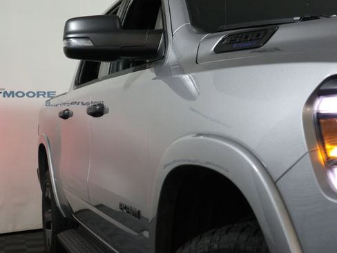Used 2024 RAM 1500 Big Horn AWD/4WD image 3