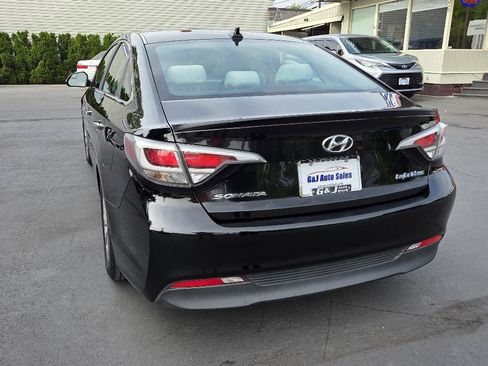 Used 2016 Hyundai Sonata SE FWD image 10