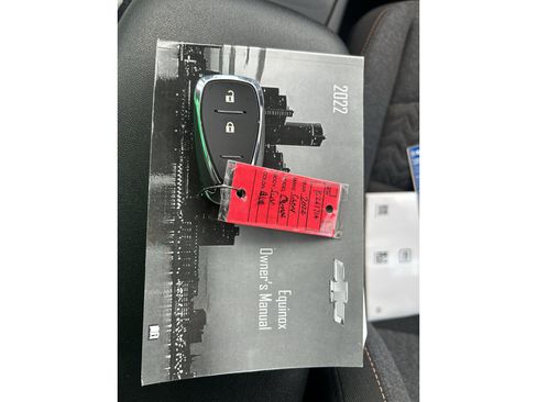 Used 2022 Chevrolet Equinox LT FWD image 39