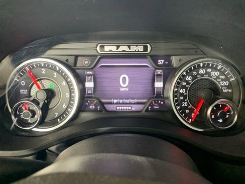 Used 2023 RAM 1500 Big Horn AWD/4WD image 25