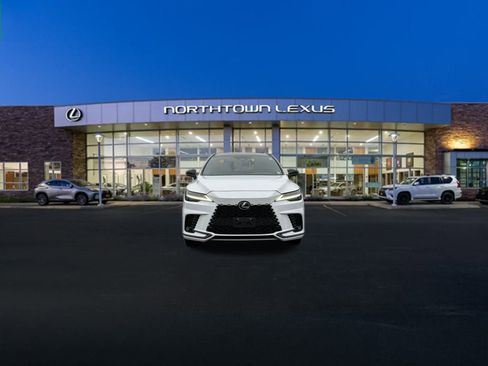 Used 2023 Lexus RX 500h F Sport image 21