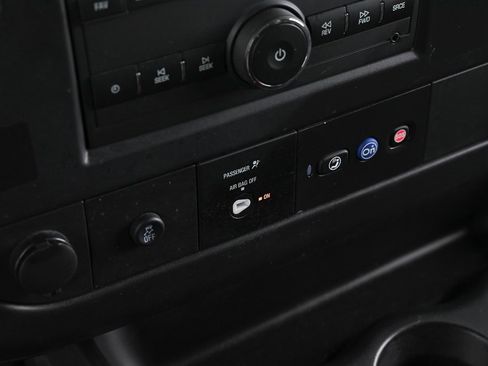 Used 2024 GMC Savana 2500 Work Van w/ Driver Convenience Package image 24