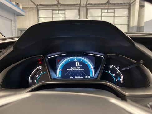 Used 2018 Honda Civic EX image 17