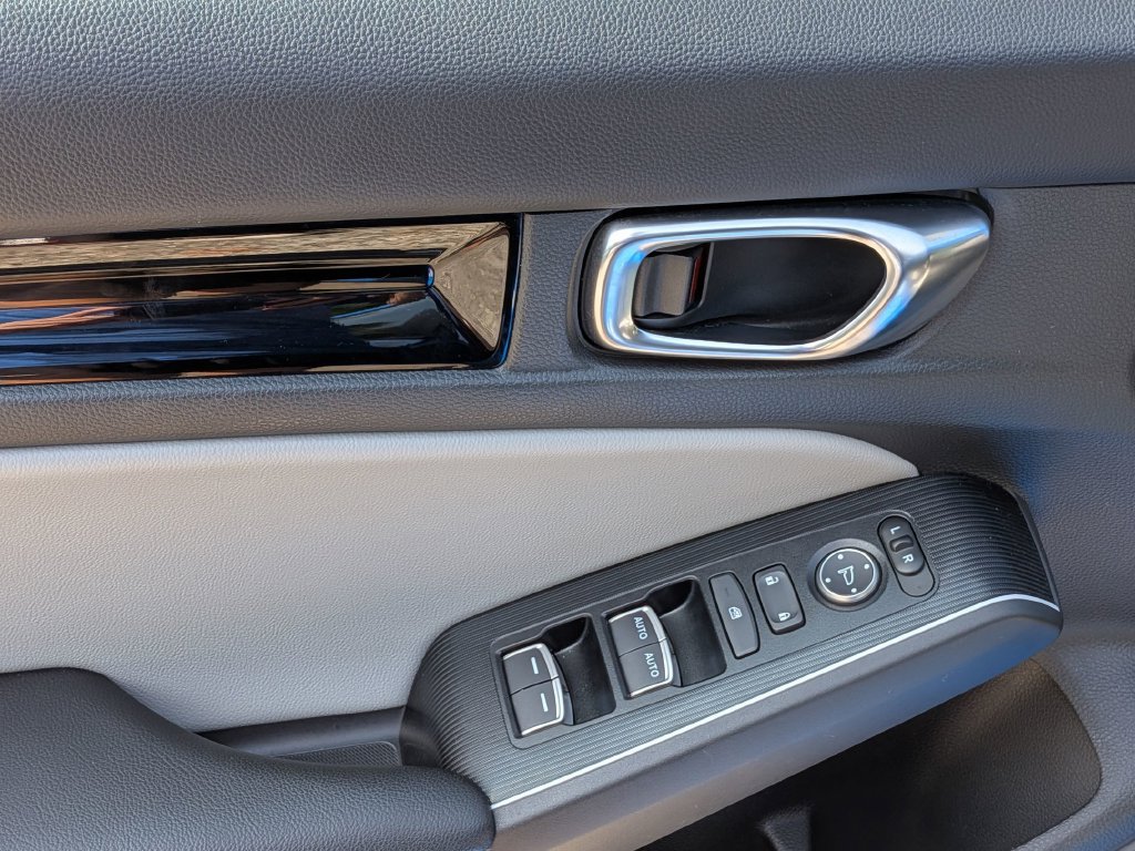 Used 2025 Honda Civic Sport Touring image 14