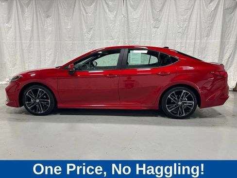 Used 2026 Toyota Camry XSE FWD image 4