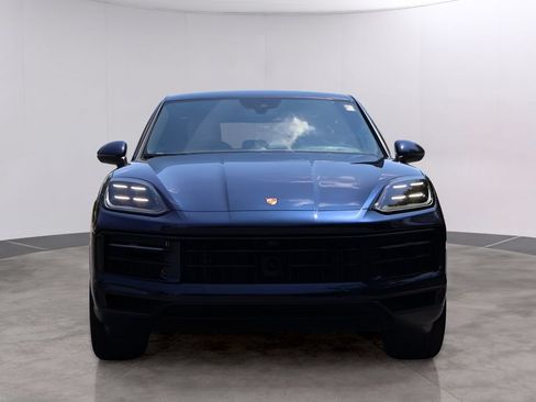 Certified 2026 Porsche Cayenne E-Hybrid Coupe AWD/4WD image 12