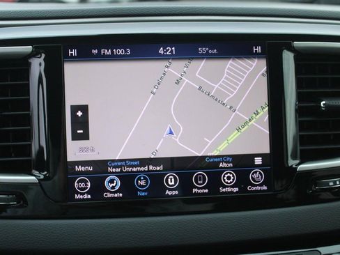 Used 2020 Chrysler Pacifica Touring-L w/ Premium Audio Group image 21