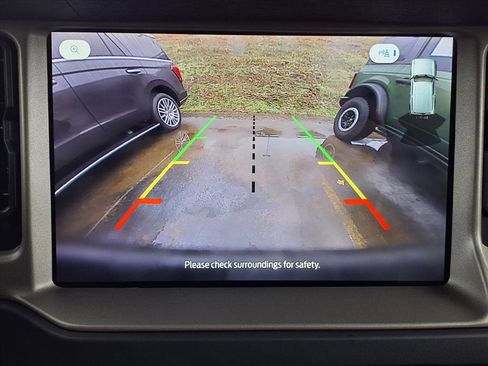 Used 2025 Ford Bronco Outer Banks image 16