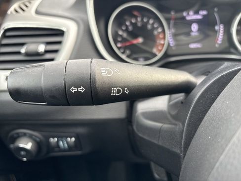 Certified 2021 Jeep Compass Latitude image 10