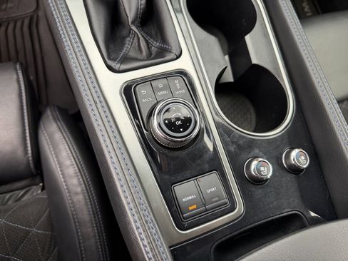 Used 2018 Nissan Maxima SR w/ Midnight Edition image 27