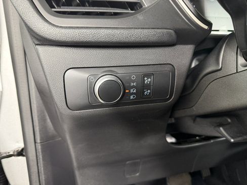 Used 2020 Ford Escape S image 22