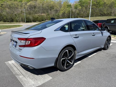Used 2022 Honda Accord Sport Special Edition image 5