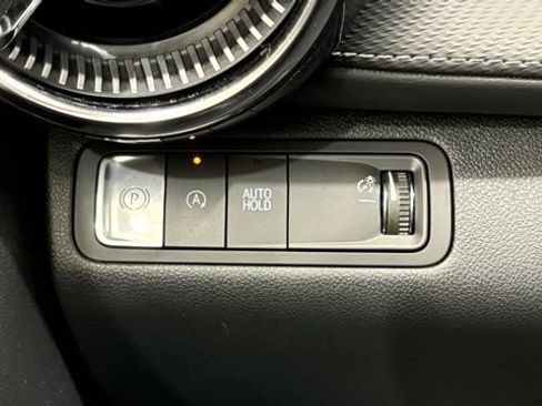 New 2026 Chevrolet Equinox LT image 30