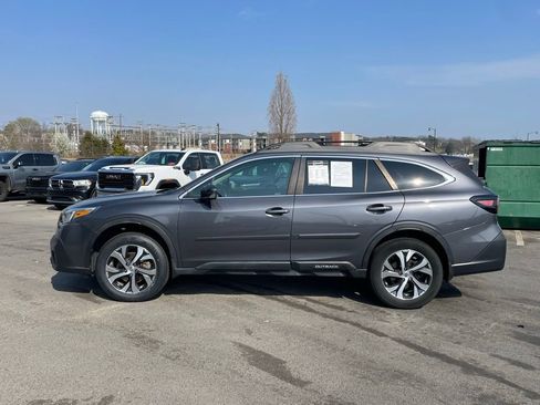 Used 2022 Subaru Outback Limited AWD/4WD image 4
