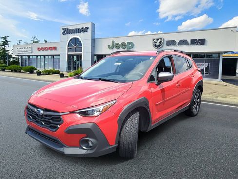 Used 2024 Subaru Crosstrek 2.0i Premium AWD/4WD image 2