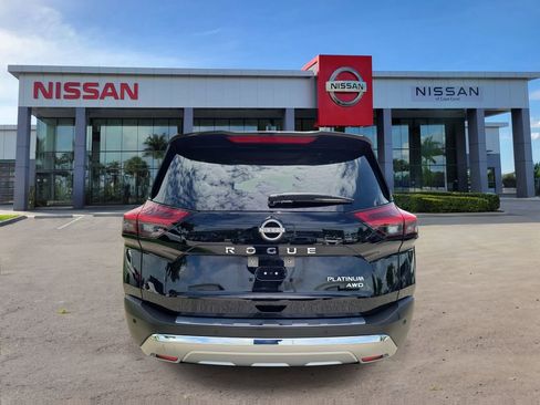 Used 2023 Nissan Rogue Platinum w/ Platinum Premium Package AWD/4WD image 3