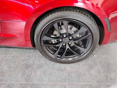 Used 2023 Chevrolet Camaro LT w/ Technology Package RWD image 14