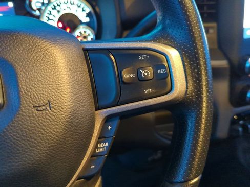 Used 2024 RAM 2500 Tradesman w/ Chrome Appearance Group AWD/4WD image 13