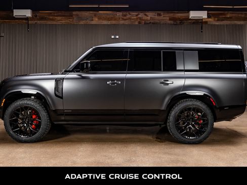 Used 2025 Land Rover Defender 130 X image 6