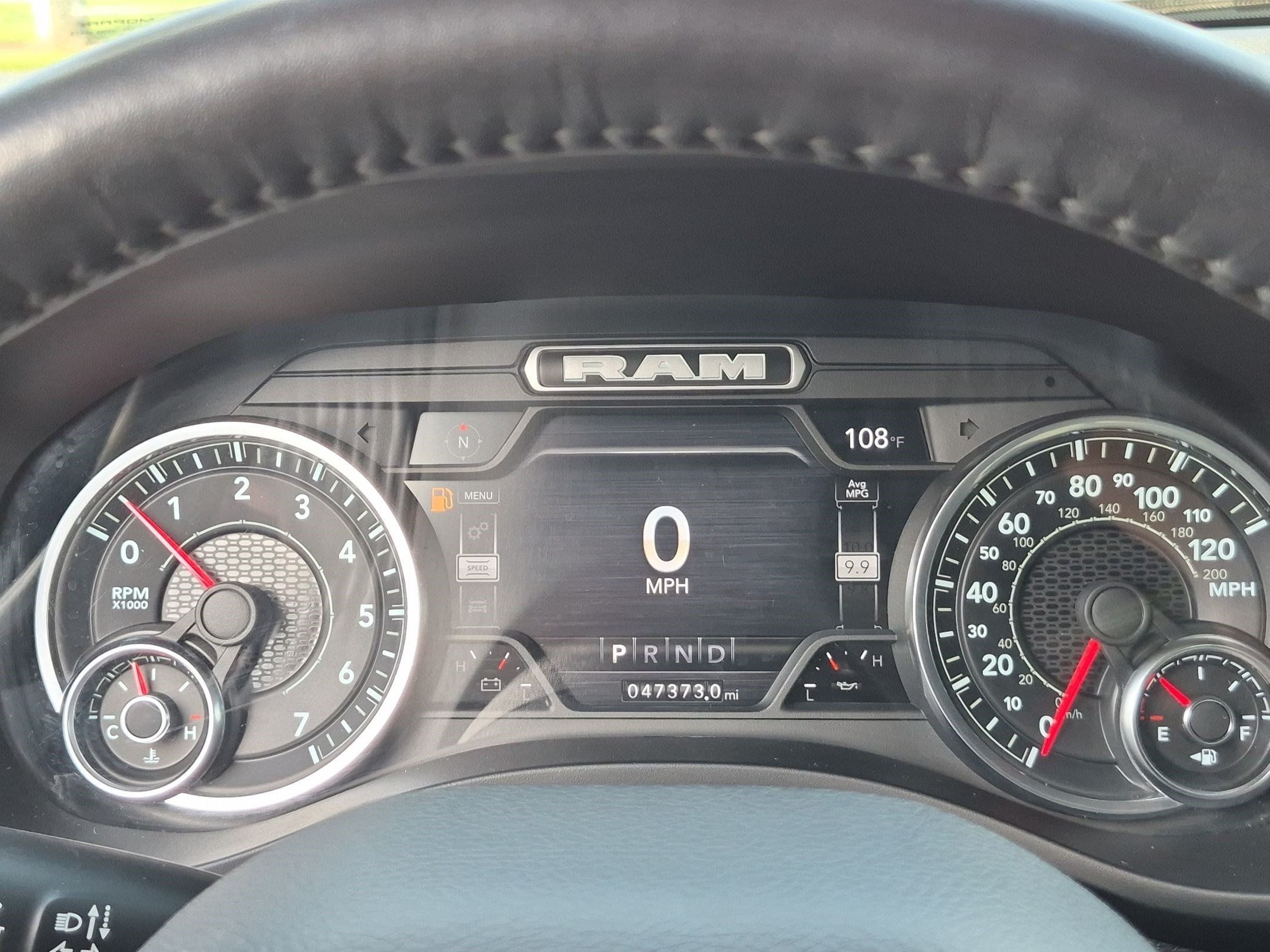 Used 2022 RAM 1500 Laramie AWD/4WD image 16