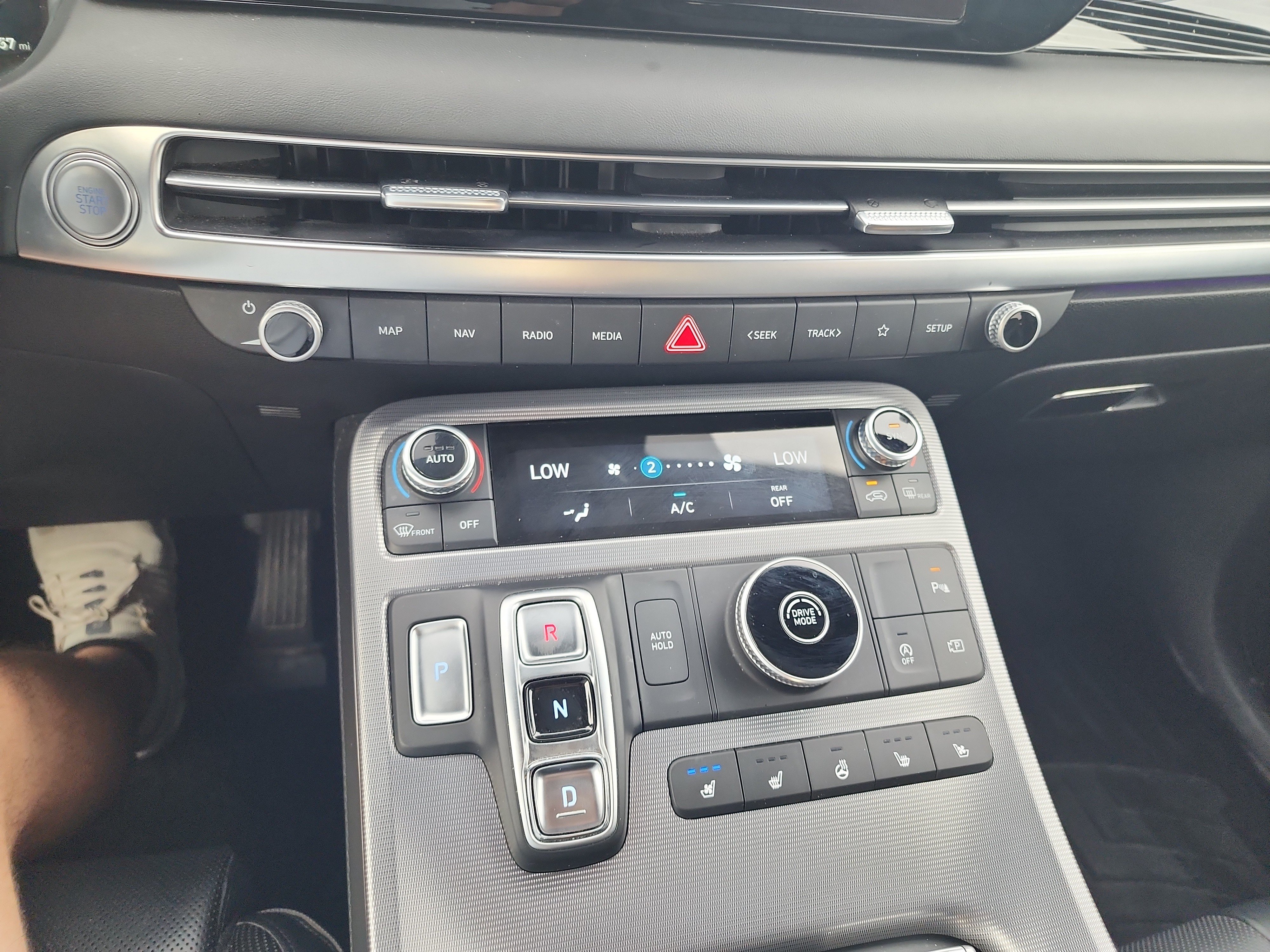 Used 2023 Hyundai Palisade Calligraphy FWD image 28