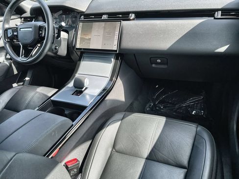 Used 2025 Land Rover Range Rover Velar S AWD/4WD image 14