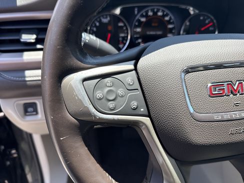 Used 2019 GMC Acadia Denali w/ Technology Package AWD/4WD image 24