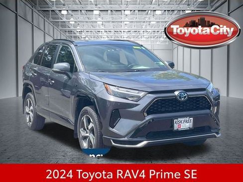 Used 2024 Toyota RAV4 SE w/ Weather & Moonroof Package AWD/4WD image 1