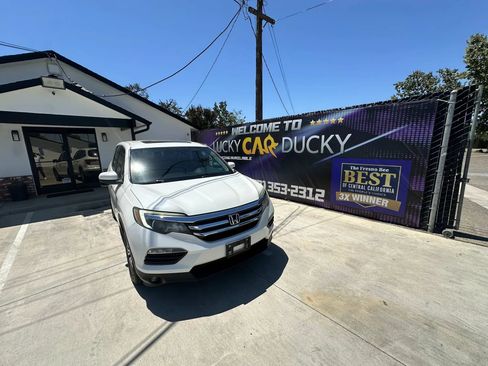 Used 2017 Honda Pilot EX-L image 16