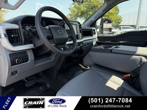 New 2025 Ford F550 4x4 Regular Cab Super Duty image 9