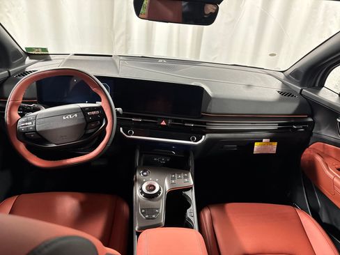 New 2026 Kia Sportage SX Prestige image 4