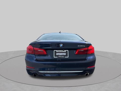 Used 2018 BMW 530e xDrive AWD/4WD image 11
