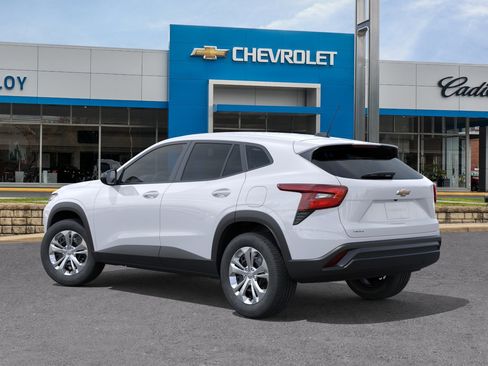 New 2026 Chevrolet Trax LS FWD image 28