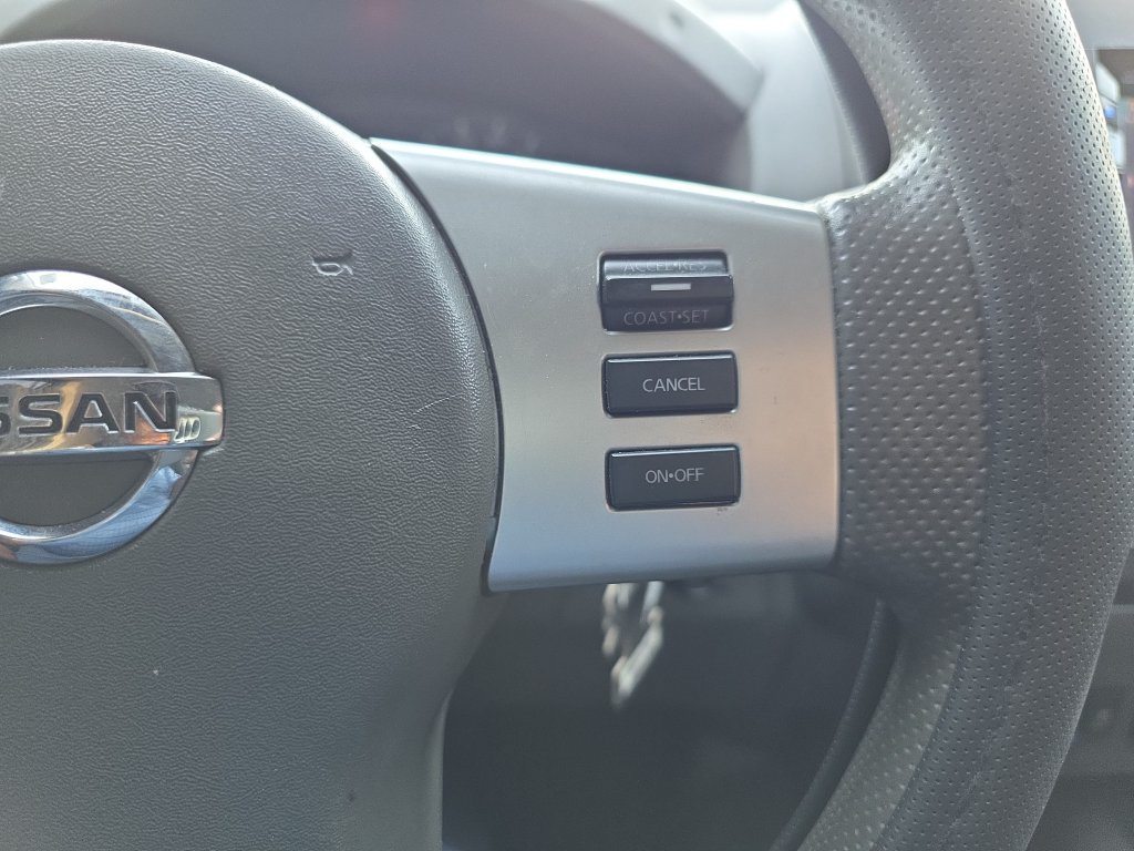 Used 2014 Nissan Frontier SV RWD image 21