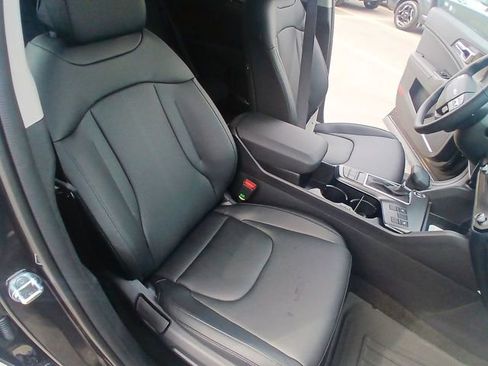 New 2026 Kia Sportage EX image 23