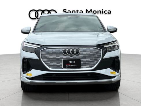 Used 2022 Audi Q4 e-tron Premium Plus w/ Premium Plus AWD/4WD image 10