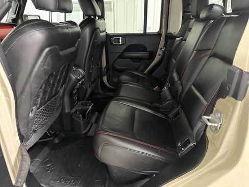 Used 2020 Jeep Gladiator Rubicon image 24