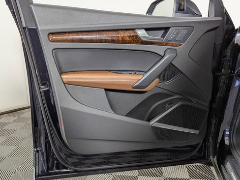 Used 2018 Audi Q5 Prestige w/ Prestige Package image 13